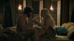 extant_GameOfThrones_5x01-TheWarsToCome_3907