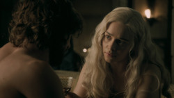 extant_GameOfThrones_5x01-TheWarsToCome_4024