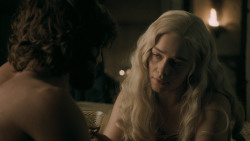 extant_GameOfThrones_5x01-TheWarsToCome_4028