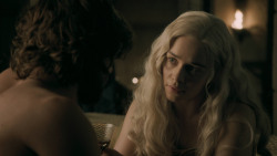 extant_GameOfThrones_5x01-TheWarsToCome_4029