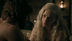 extant_GameOfThrones_5x01-TheWarsToCome_4032