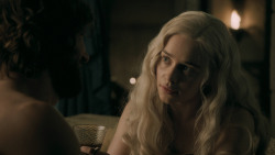 extant_GameOfThrones_5x01-TheWarsToCome_4046