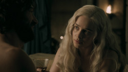 extant_GameOfThrones_5x01-TheWarsToCome_4048