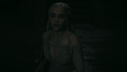 extant_GameOfThrones_5x01-TheWarsToCome_4276