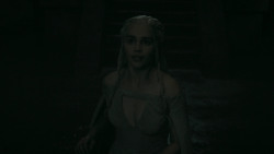 extant_GameOfThrones_5x01-TheWarsToCome_4278