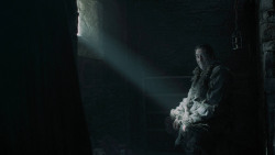 extant_GameOfThrones_5x01-TheWarsToCome_4397