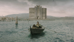 extant_GameOfThrones_5x02-TheHouseOfBlackAndWhite_0178