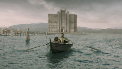 extant_GameOfThrones_5x02-TheHouseOfBlackAndWhite_0179