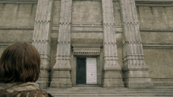extant_GameOfThrones_5x02-TheHouseOfBlackAndWhite_0219