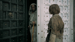 extant_GameOfThrones_5x02-TheHouseOfBlackAndWhite_0303