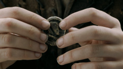 extant_GameOfThrones_5x02-TheHouseOfBlackAndWhite_0339