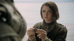extant_GameOfThrones_5x02-TheHouseOfBlackAndWhite_0342