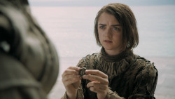 extant_GameOfThrones_5x02-TheHouseOfBlackAndWhite_0344