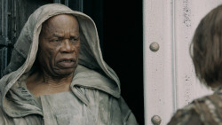 extant_GameOfThrones_5x02-TheHouseOfBlackAndWhite_0351