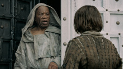 extant_GameOfThrones_5x02-TheHouseOfBlackAndWhite_0366