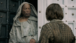 extant_GameOfThrones_5x02-TheHouseOfBlackAndWhite_0367
