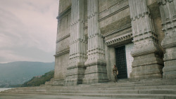 extant_GameOfThrones_5x02-TheHouseOfBlackAndWhite_0391