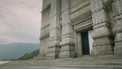 extant_GameOfThrones_5x02-TheHouseOfBlackAndWhite_0398