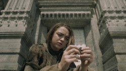 extant_GameOfThrones_5x02-TheHouseOfBlackAndWhite_0497