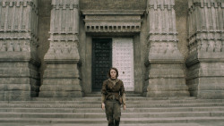 extant_GameOfThrones_5x02-TheHouseOfBlackAndWhite_0522
