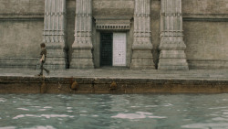 extant_GameOfThrones_5x02-TheHouseOfBlackAndWhite_0542