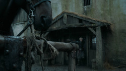 extant_GameOfThrones_5x02-TheHouseOfBlackAndWhite_1034