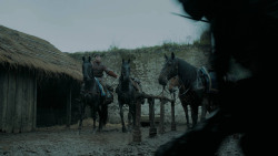 extant_GameOfThrones_5x02-TheHouseOfBlackAndWhite_1035