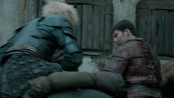 extant_GameOfThrones_5x02-TheHouseOfBlackAndWhite_1045