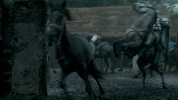 extant_GameOfThrones_5x02-TheHouseOfBlackAndWhite_1060