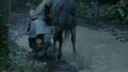 extant_GameOfThrones_5x02-TheHouseOfBlackAndWhite_1266