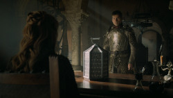 extant_GameOfThrones_5x02-TheHouseOfBlackAndWhite_1388