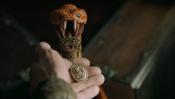 extant_GameOfThrones_5x02-TheHouseOfBlackAndWhite_1420