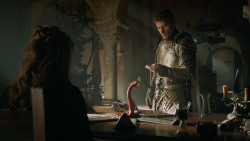 extant_GameOfThrones_5x02-TheHouseOfBlackAndWhite_1430