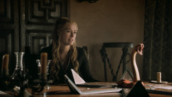 extant_GameOfThrones_5x02-TheHouseOfBlackAndWhite_1448