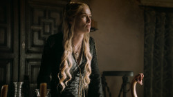extant_GameOfThrones_5x02-TheHouseOfBlackAndWhite_1469