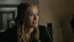 extant_GameOfThrones_5x02-TheHouseOfBlackAndWhite_1565