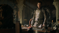 extant_GameOfThrones_5x02-TheHouseOfBlackAndWhite_1568