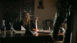 extant_GameOfThrones_5x02-TheHouseOfBlackAndWhite_1585