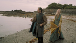 extant_GameOfThrones_5x02-TheHouseOfBlackAndWhite_1654