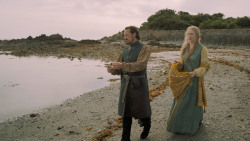 extant_GameOfThrones_5x02-TheHouseOfBlackAndWhite_1657