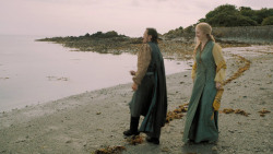 extant_GameOfThrones_5x02-TheHouseOfBlackAndWhite_1677