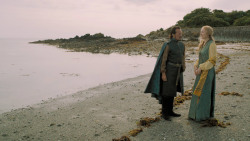 extant_GameOfThrones_5x02-TheHouseOfBlackAndWhite_1689