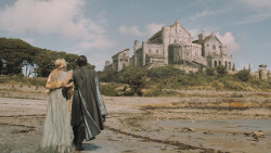 extant_GameOfThrones_5x02-TheHouseOfBlackAndWhite_1704