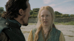 extant_GameOfThrones_5x02-TheHouseOfBlackAndWhite_1745
