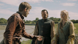 extant_GameOfThrones_5x02-TheHouseOfBlackAndWhite_1838