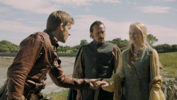 extant_GameOfThrones_5x02-TheHouseOfBlackAndWhite_1839