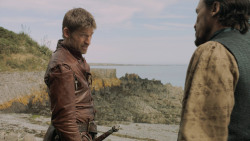 extant_GameOfThrones_5x02-TheHouseOfBlackAndWhite_1916