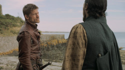 extant_GameOfThrones_5x02-TheHouseOfBlackAndWhite_1930