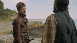 extant_GameOfThrones_5x02-TheHouseOfBlackAndWhite_1937