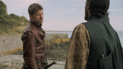 extant_GameOfThrones_5x02-TheHouseOfBlackAndWhite_1939